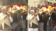 Heeraben Modi Last Rites: PM Narendra Modi Carries Mortal Remains of Mother, Pays Floral Tribute (See Pics and Video)