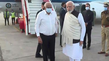 Looking on: PM Modi, his brothers perform last rites of their mother, Watch