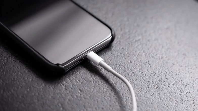 One charger for mobile phones, laptops and tablets: Here the government plans to provide a single charging port for electronic devices

 | Tech Reddy