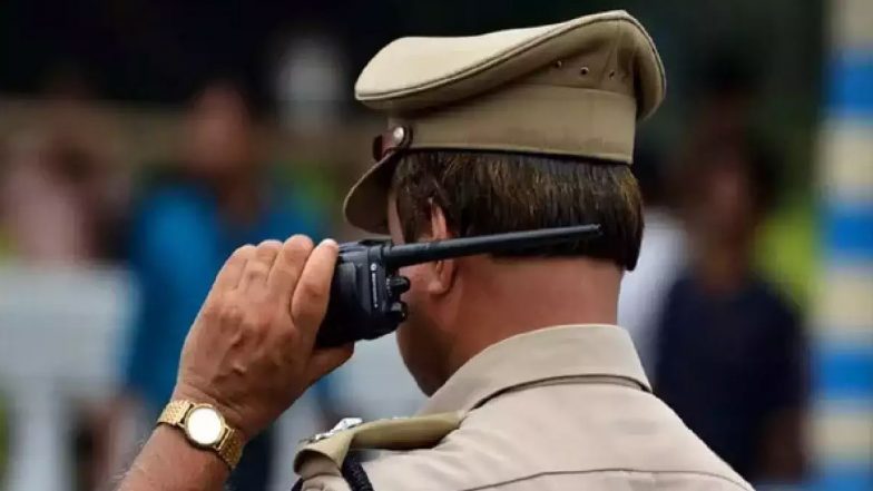 Christmas, New Year 2023 Celebrations: Noida Cops To Hire Cabs To Help Tipplers Reach Home Safe; Mall, Bar Operators Told To Step Up Security