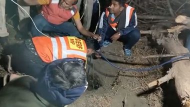 Video: Tanmay Sahu Pulled Out of 55-Foot-Deep Borewell After Being Stuck for Four Days in Madhya Pradesh's Betul, Dies