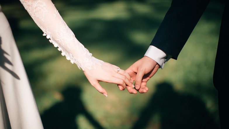 Noida: 22-Year-Old Teacher Falls in Love With Minor Student, Later Elopes With Him; Case Registered