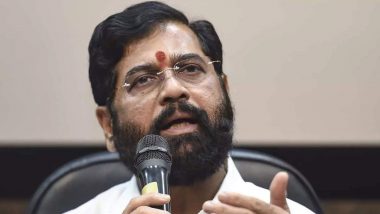 Mumbai Desilting Works Inspection: CM Eknath Shinde Enters Nullah, Issues Show-cause Notice to Senior BMC Official (Watch Video)