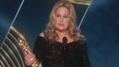 Golden Globe Awards 2023: The White Lotus Star Jennifer Coolidge Delivers Hilarious Award Acceptance Speech for Her Win, Makes Series Creator Mike White Cry (Watch Video)