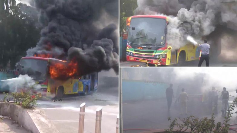 Mumbai Fire: BEST Bus Engulfed by Blaze in Bandra, No Casualties Reported (See Pics and Video)