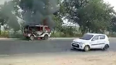 Video: Moving Vehicle Catches Fire in UP’s Pratapgarh, Occupants Escape Unhurt