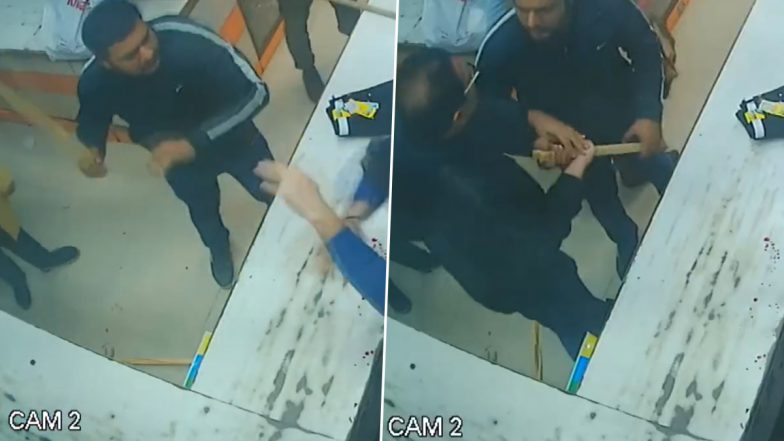 Video: Shopkeeper Attacked by Two Men For Refusing to Exchange Old Clothes in Noida’s Atta Market