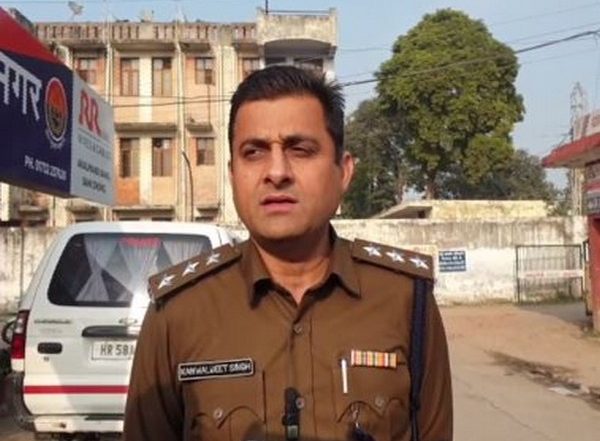 Haryana Shocker: Four Men Try To Kidnap Woman in Yamunanagar, Incident Caught on CCTV; One Held (Watch Video)