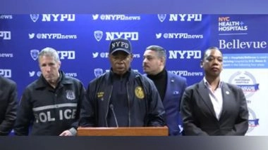 World News | US: Three NYPD Officers Stabbed During New Year's Eve Celebrations at Times Square