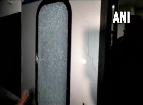 India News | West Bengal: Stones Thrown at Vande Bharat Express 4 Days After Launch