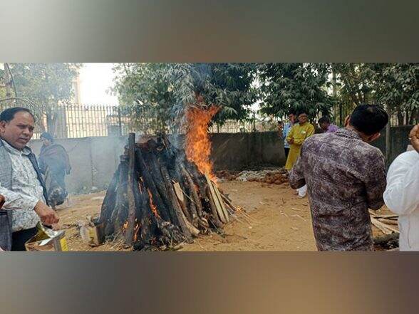 Sammed Shikharji Protest: Jain Muni Sugyeya Sagar Dies in Jaipur