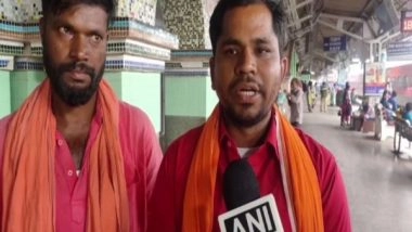 India News | Odisha Porter Holds Regular Classes for Destitute Children After Work