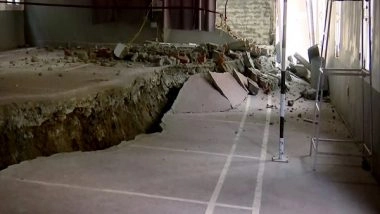 India News | U'khand Chief Secretary Holds High-level Meet, Directs Officials to Vacate Affected Area in Joshimath Without Delay