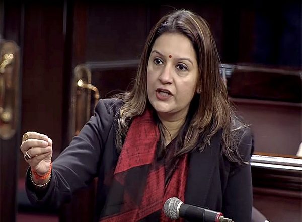 India News | Shiv Sena MP Priyanka Chaturvedi Writes to Minister of Culture, Seeks Preservation of Documented History