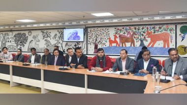 Business News | Real Estate Sector Meets Environment Minister on the Issue of Construction Ban