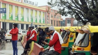 India News | Fog, Low Visibitlity Delay Several Trains in Delhi