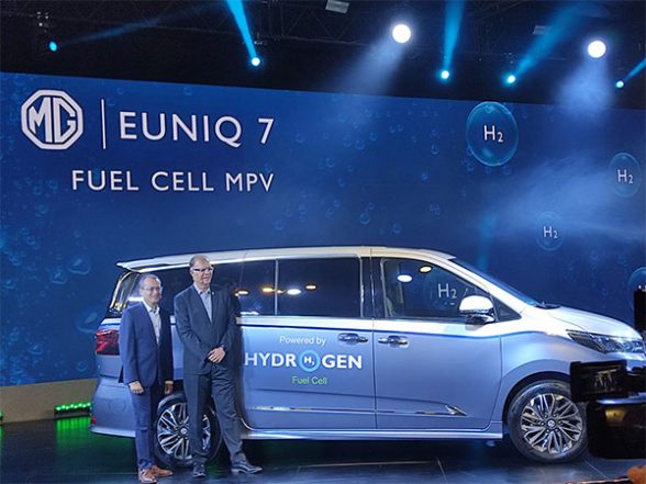 Auto Expo 2023: MG Showcases Euniq 7 Hydrogen Fuel-Cell Powered Vehicle (See Video) - Vimarsana News