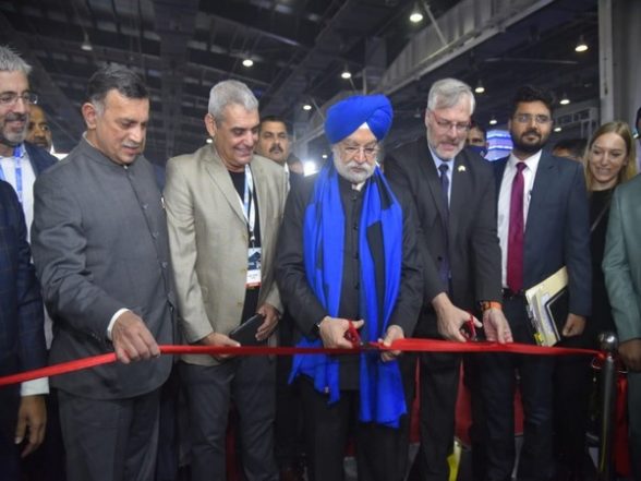World News | Petroleum Minister Puri, Israeli Envoy Inaugurate IOC Phinergy Pavilion at Auto Expo - Vimarsana News