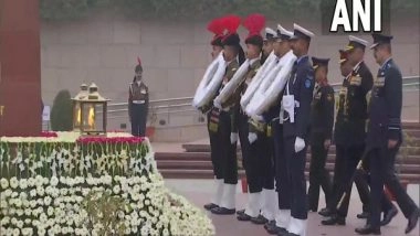 India News | Armed Forces Veterans Day: CDS Gen Anil Chauhan, Three Service Chiefs Lay Wreaths at National War Memorial