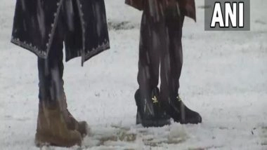 India News | Fur Shoes on Great Demand After Fresh Snowfall in Kashmir