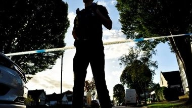 World News | Six People Injured in Shooting Outside London Church