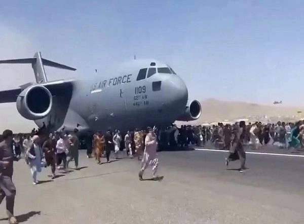 World News | Republicans Launch Probe into Chaotic Exit from Afghanistan