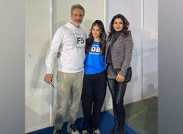Entertainment News | Raveena Shares 'proud Mom' Moment on Daughter Rasha Promotion in School