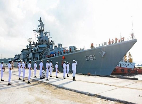 World News | Indian Naval Ship 'Delhi' Arrives at Sri Lanka's Trincomalee Port