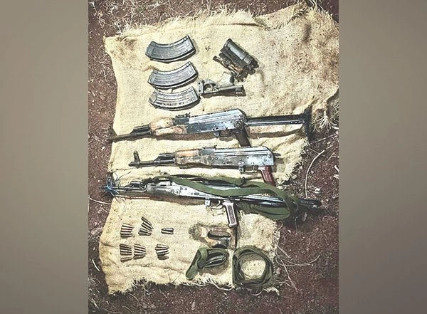 India News | J-K: Army Busts Hideout, Recovers Cache of Arms and Ammunition in Poonch