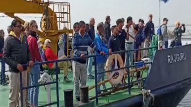 Ganga Vilas Cruise, Inaugurated by PM Modi, Gets Stuck on Third Day of Its Journey in Bihar’s Chhapra Due to ‘Shallow Water’