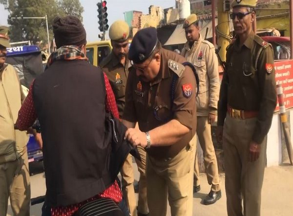 India News | Security Beefed Up in Ayodhya After Arrest of Two Terrorists in Delhi