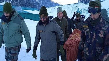 India News | J-K: Indian Army Airlifts Pregnant Woman in Critical Condition