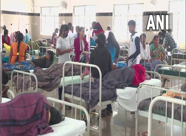India News | Kerala: Municipal Health Officials Shut Hotel After 68 People Fall Ill Due to Food Poisoning