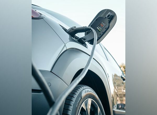 Business News | EV Stable: Tata Motors Shifts Gears with Nexon Pricing, Range