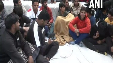 Sports News | Wrestlers Arrive at Office of Union Sports Ministry for Meeting with Officials Amid Wrestlers' Protest Against WFI