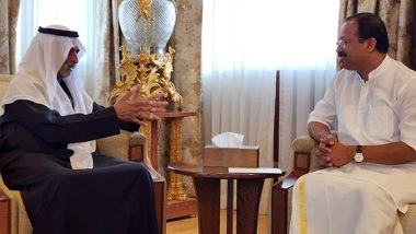 World News | MoS Muraleedharan Holds Talks on Indian Diaspora with UAE Ministers in Abu Dhabi