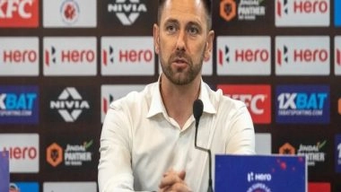 Sports News | Want to Play Attacking Football While Keeping Defence Solid: Mumbai City Coach Ahead of NEUFC Clash