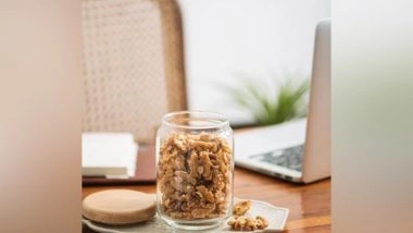 Business News | New Study Suggests Walnuts May Fend off Stress-related Negative Impacts in University Students