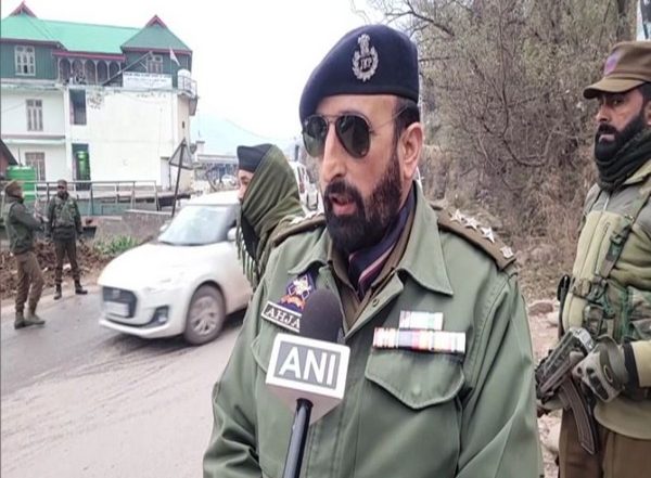 India News | J-K Police Tightens Security in Poonch Ahead of Republic Day