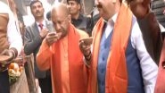 India News | Yogi, Nadda Enjoying Tea in Kulhad After Kashi Temple Visit, Goes Viral