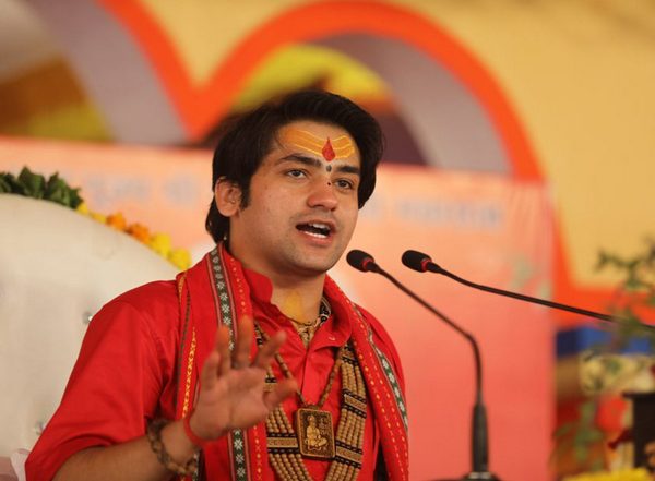 Self-Styled Godman Dhirendra Shastri Alias Bageshwar Dham Sarkar Says 'Those Against Sanatan Dharma Will Be Boycotted'