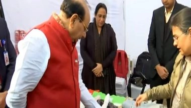 India News | Delhi LG Launches MCD's '100 Days to Beat Plastic' Campaign, RWAs to Be Partner