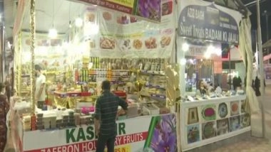 India News | Kashmiri Dry Fruit Sellers Draw Crowds at Hyderabad's 'Numaish'
