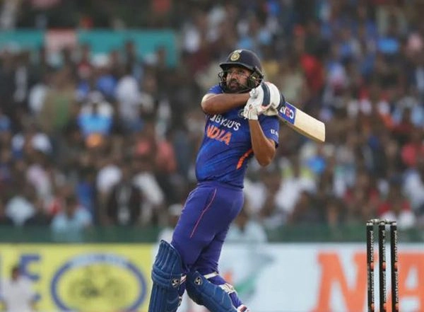 Sports News | Rohit's Hallmark is Ability to Score Big, Terrific to Watch Him Lead the Side, Rahul Dravid Ahead of 3rd ODI Against NZ