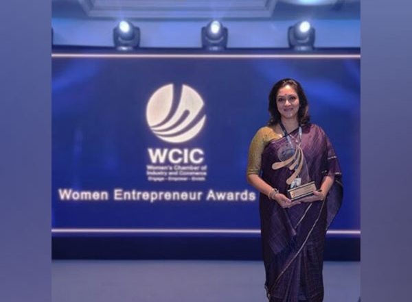 Business News | Dr Sujata Seshadrinathan Receives Women's Entrepreneur of the Year Award for the SAARC Region