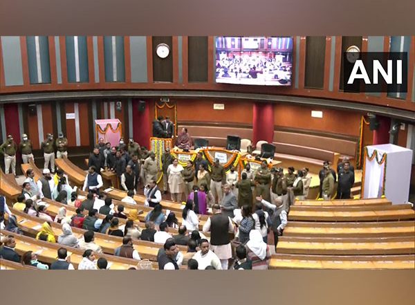 India News | Delhi Mayor Polls: Elected Members, Aldermen Take Oath Amid Heavy Security