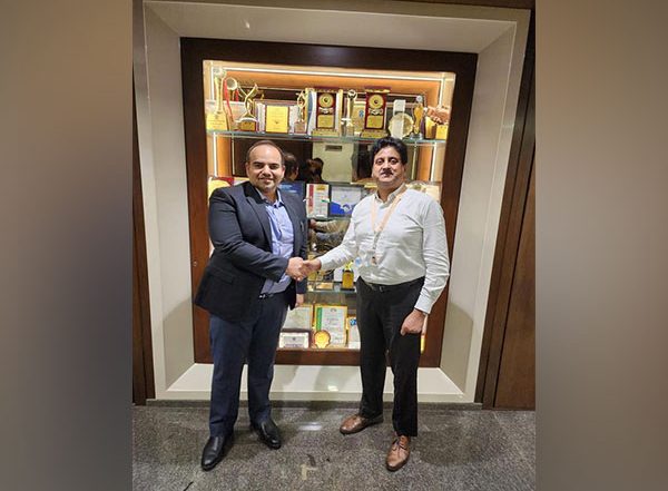 Business News | APAR, the 1st Speciality Oils, and Lubricants, Conductors and Cables Manufacturer in India to Offer Professional Mentoring to Its Employees