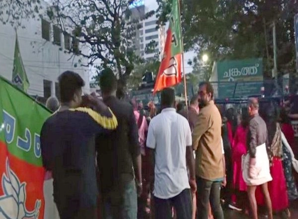 India News | Kerala Police Books BJP Workers Protesting Against BBC Documentary Screening