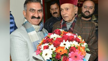 Himachal Pradesh CM Sukhvinder Singh Sukhu Calls on Former CM Prem Kumar Dhumal in Hamirpur