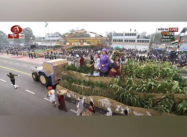 Business News | 74th Republic Day Parade: A Tableau Displaying Millets at Kartavya Path